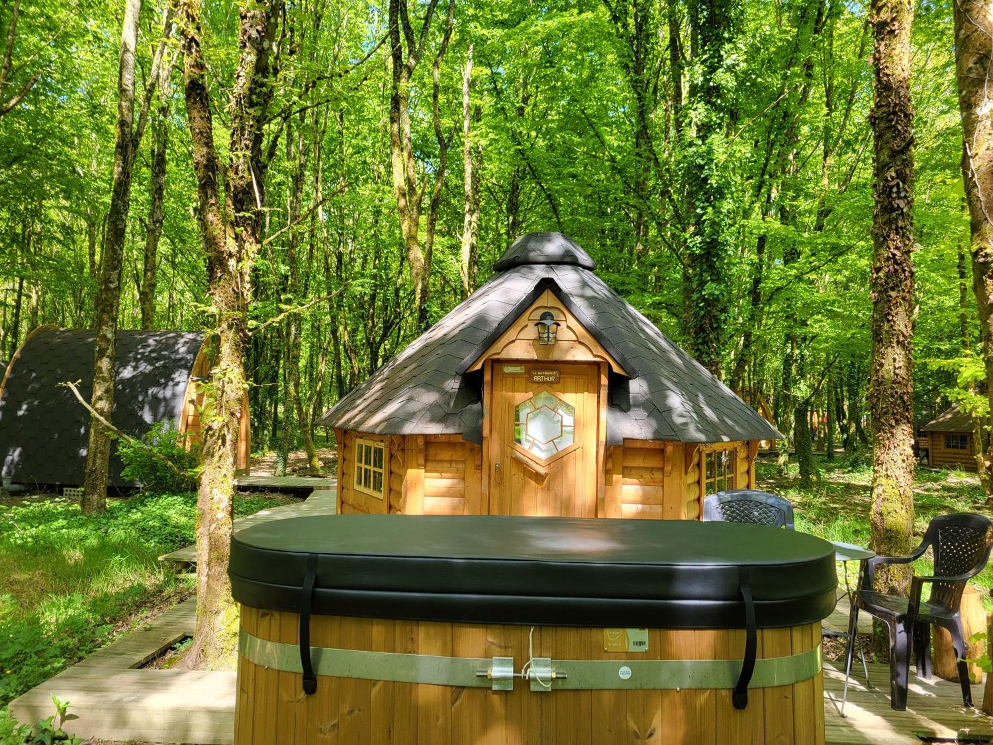 Le Domaine Insolite De Broceliande Paimpont Kültér fotó