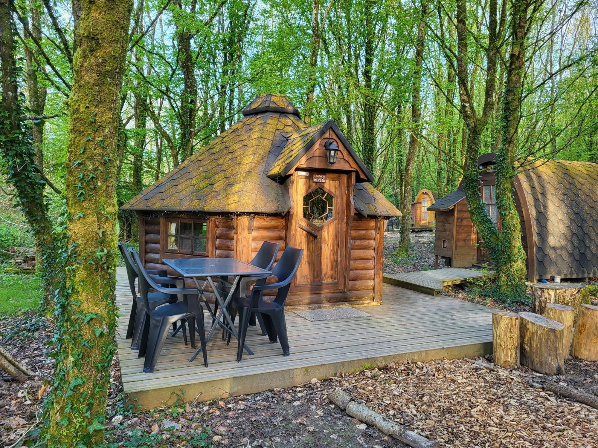 Le Domaine Insolite De Broceliande Paimpont Kültér fotó